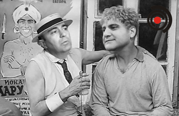 Толкотня в клиентском гареме – 7orTV